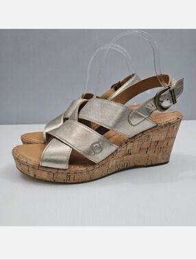 Born Sami Cork Wedge Sandal Womens 9 Light Gold Leather Metallic Comfort NEW